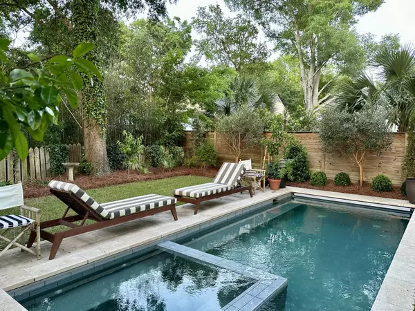 Mount Pleasant, SC 29464,647 Adluh St