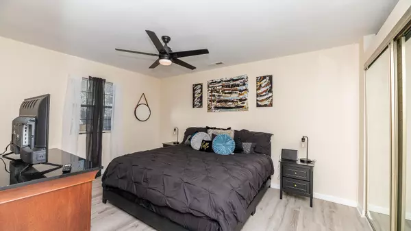 North Charleston, SC 29406,2172 Palermo Pl