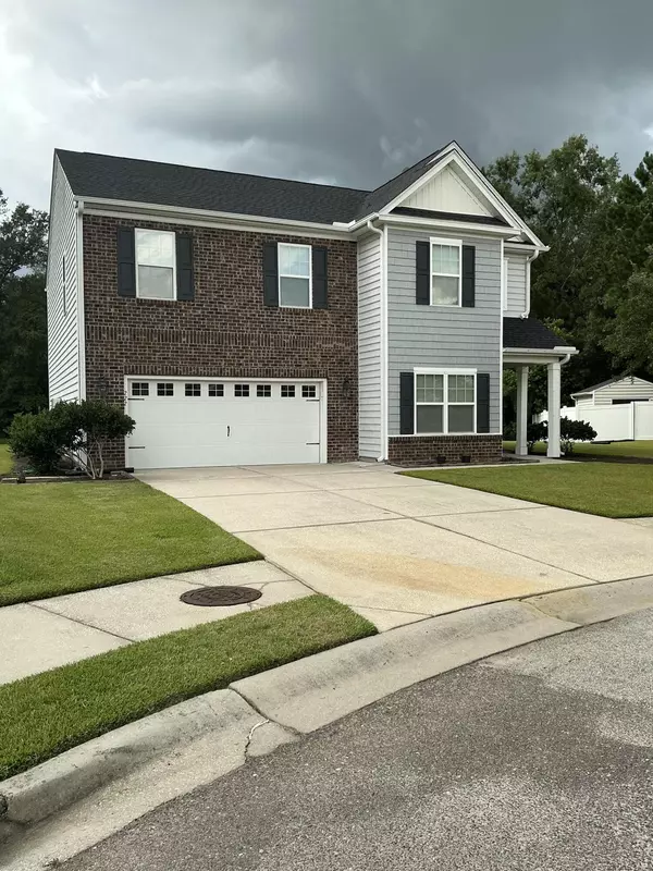 222 Buttonbush Ct, Moncks Corner, SC 29461