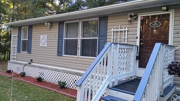 Ravenel, SC 29470,6985 Moberry Rd