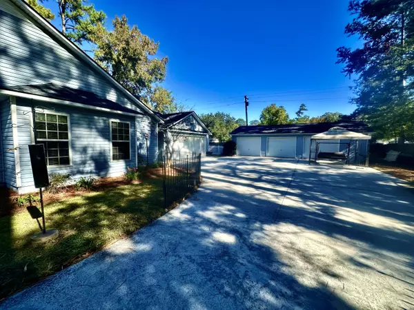 Moncks Corner, SC 29461,1004 Striper Ave