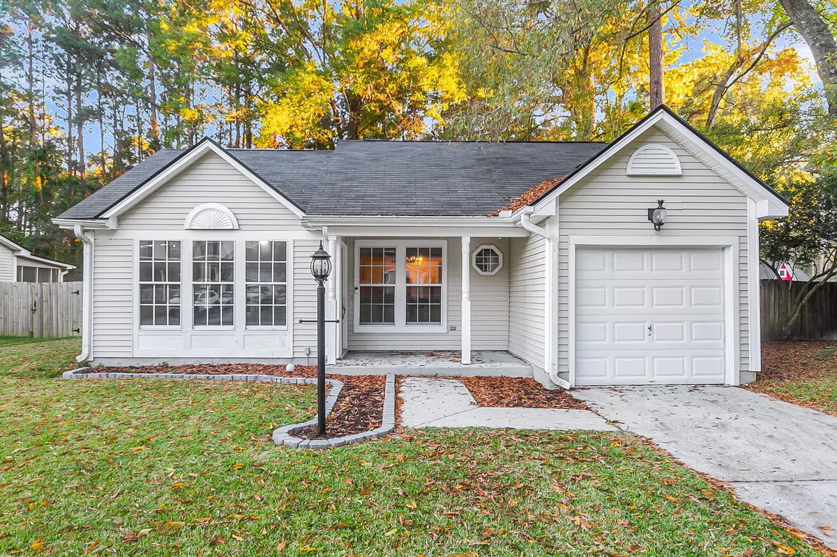 Summerville, SC 29483,329 Damascus Dr