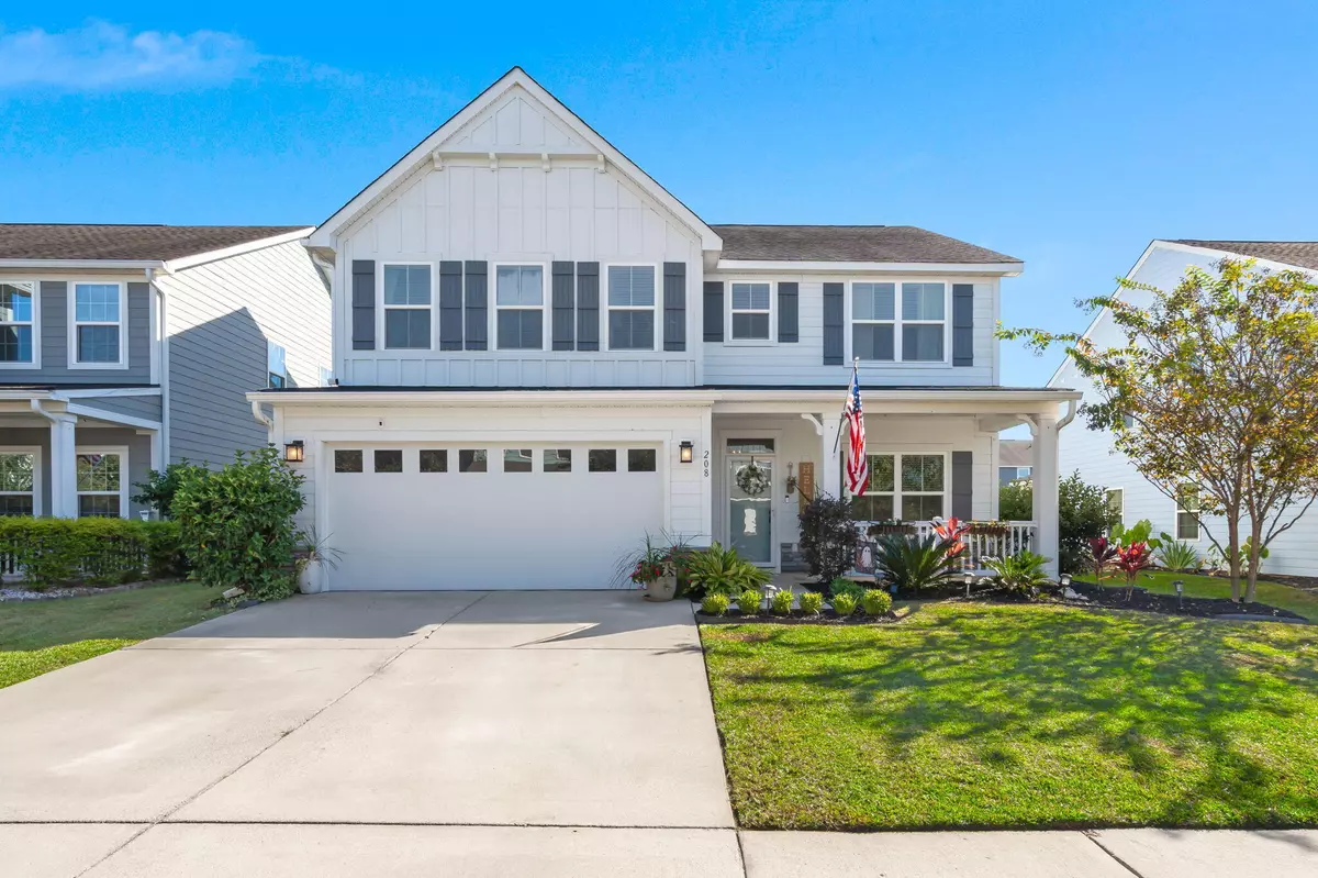 Summerville, SC 29483,208 Lynx Ln