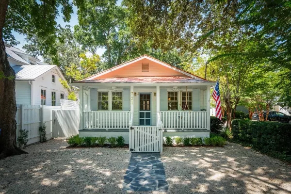 Mount Pleasant, SC 29464,721 Royall Ave