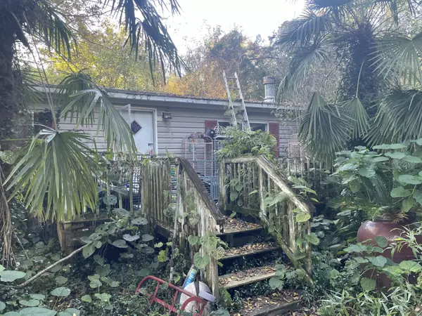 Meggett, SC 29449,Address not disclosed