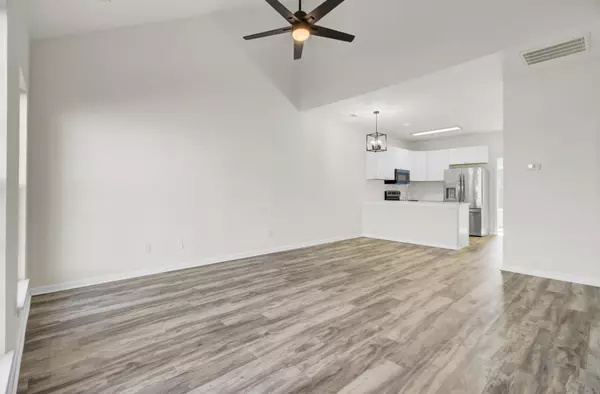 Summerville, SC 29485,113 Black River Dr