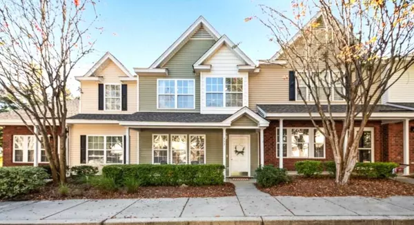 Charleston, SC 29492,553 Taryn Dr