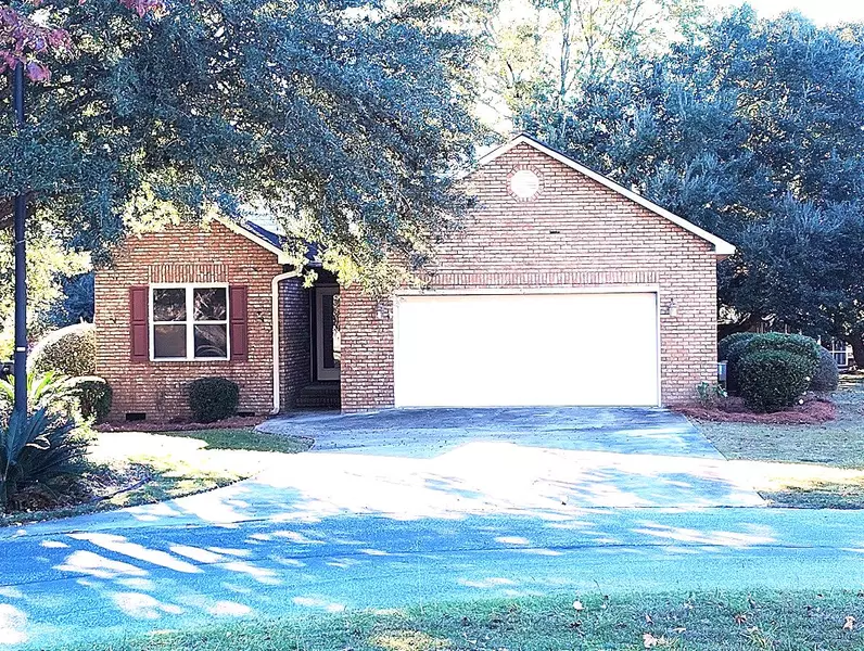 13 Lake Arbu Dr, Manning, SC 29102