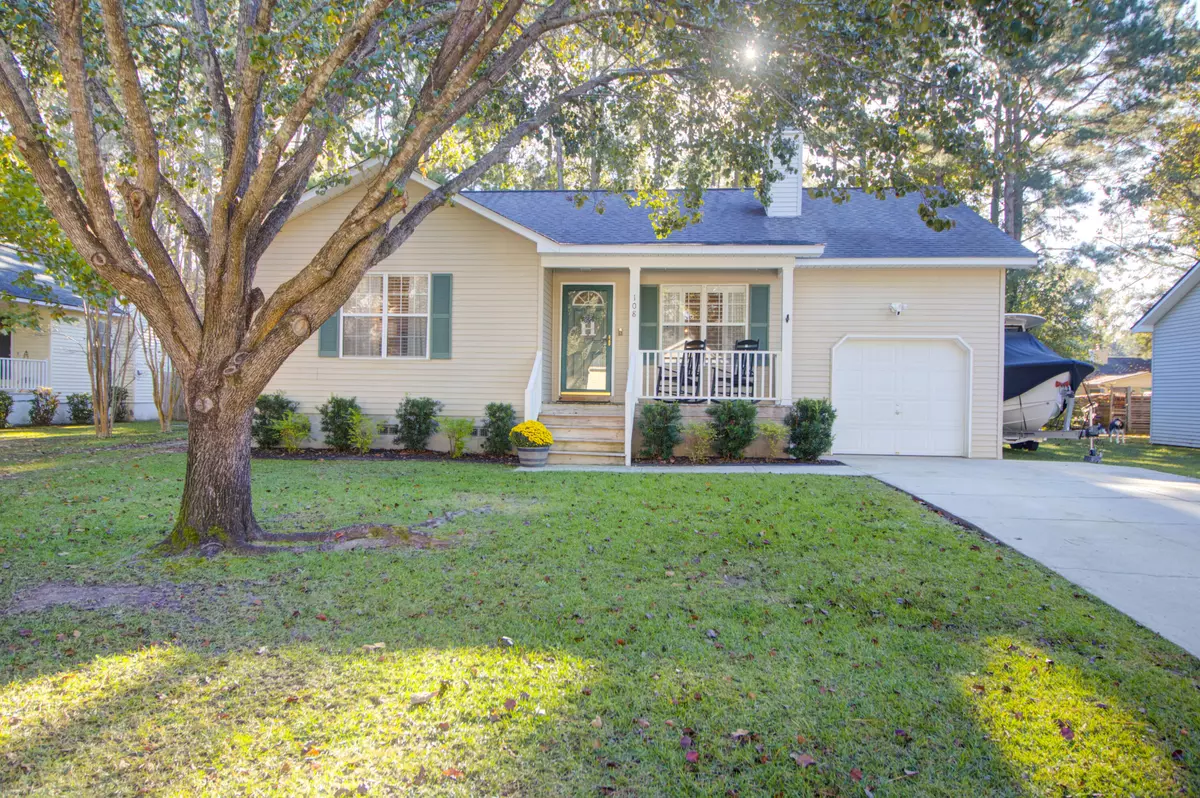 Summerville, SC 29483,108 Apache Dr