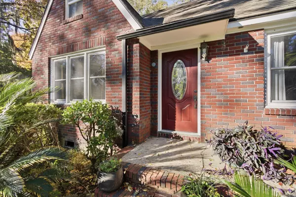 Charleston, SC 29407,1228 Ravenel Dr