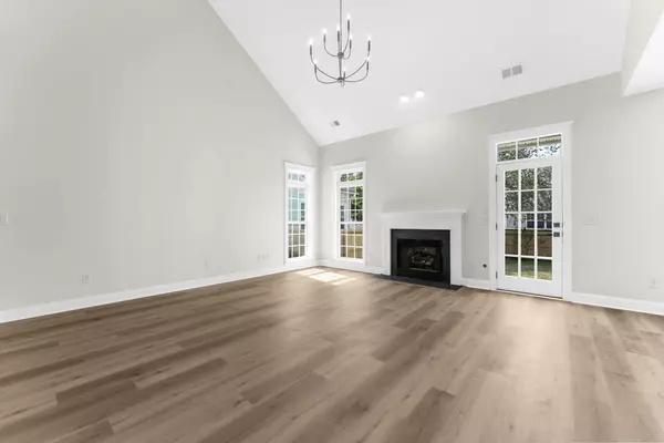 Summerville, SC 29485,127 Marshside Dr