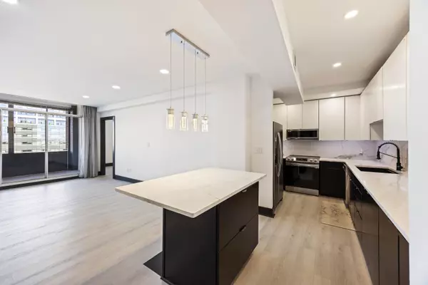 Charleston, SC 29401,14 Lockwood Dr #5l