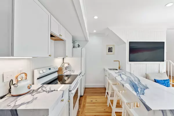 Charleston, SC 29403,67 Spring St #A