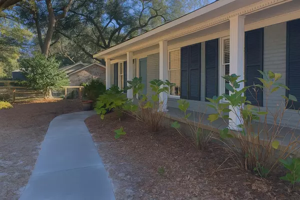 Summerville, SC 29485,204 Chucker Dr