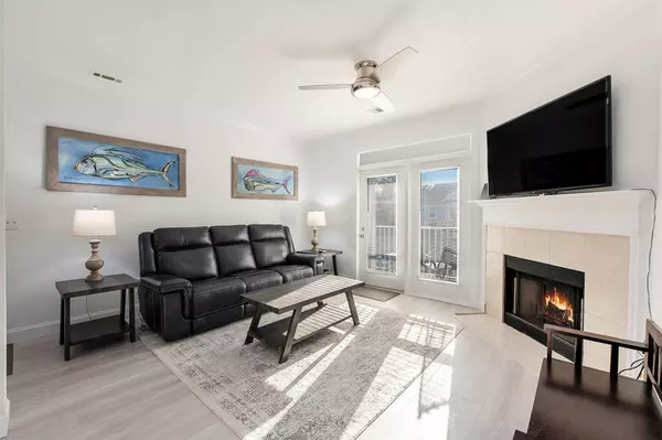 Charleston, SC 29492,130 River Landing Dr #3302