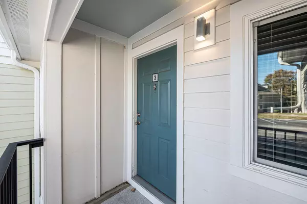 272 Alexandra Dr #3, Mount Pleasant, SC 29464