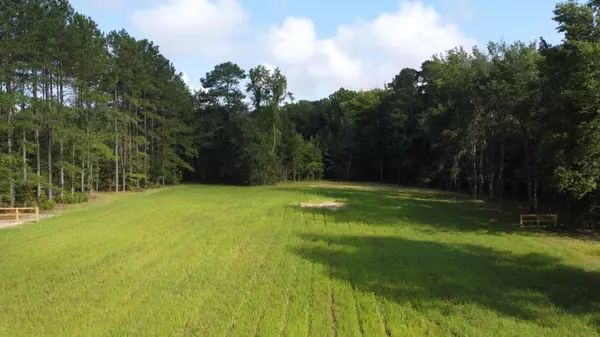 Cross, SC 29436,648 Bc Estates Ln