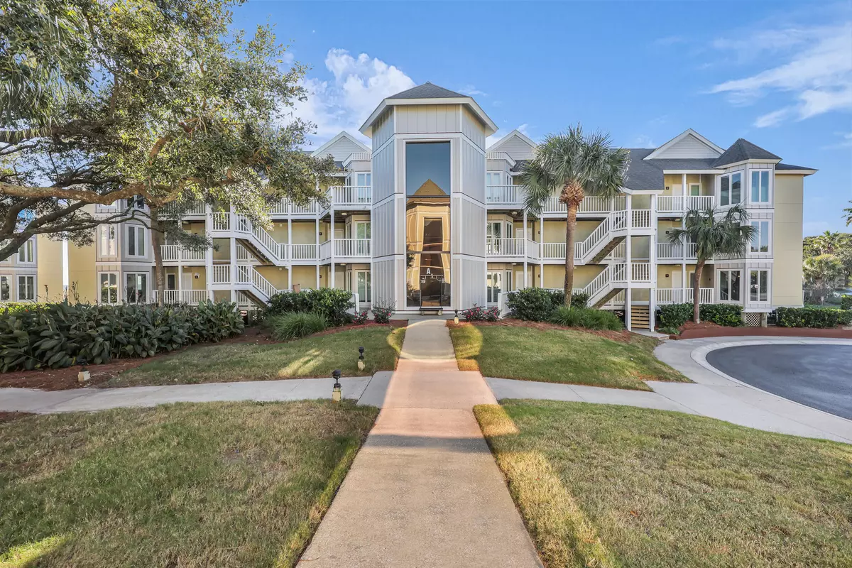 Isle Of Palms, SC 29451,9000 Palmetto Dr #A-101