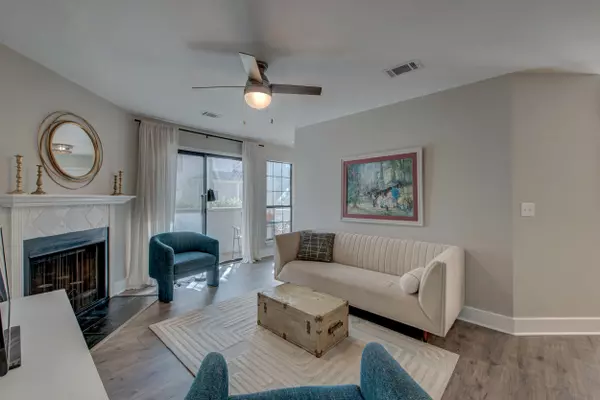 Mount Pleasant, SC 29464,348 Sandpiper Dr #G