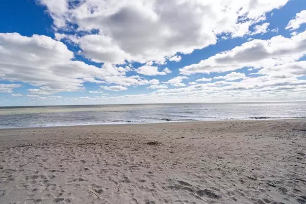Edisto Beach, SC 29438,306 Sea View Ln