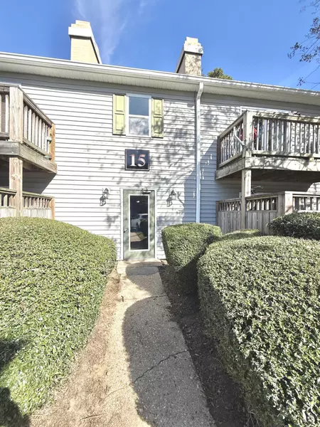 1402 Camp Rd #15e, Charleston, SC 29412