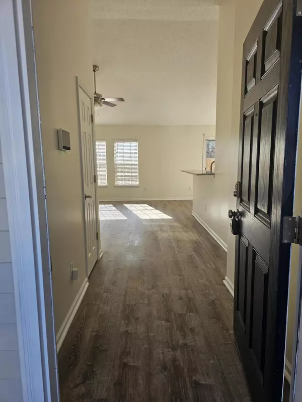 Summerville, SC 29486,1424 Pinethicket Dr