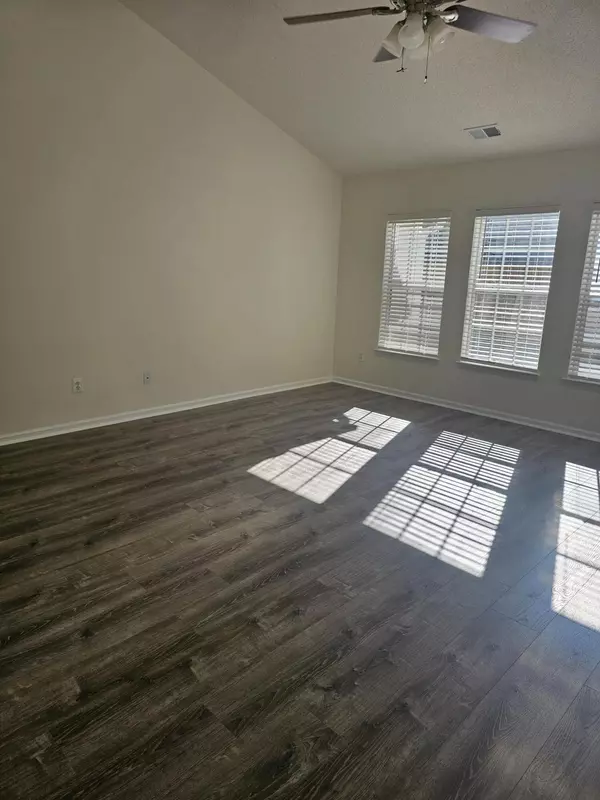 Summerville, SC 29486,1424 Pinethicket Dr