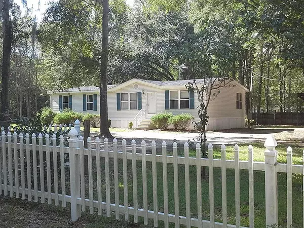 137 Knott Dr, Eutawville, SC 29048