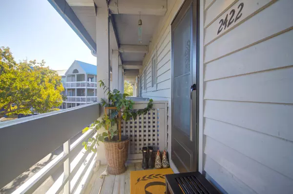 Seabrook Island, SC 29455,2422 Racquet Club Dr