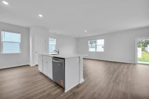 Ravenel, SC 29470,8051 Precious Ct