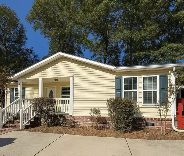 123 Rocky Hill Rd, Moncks Corner, SC 29461