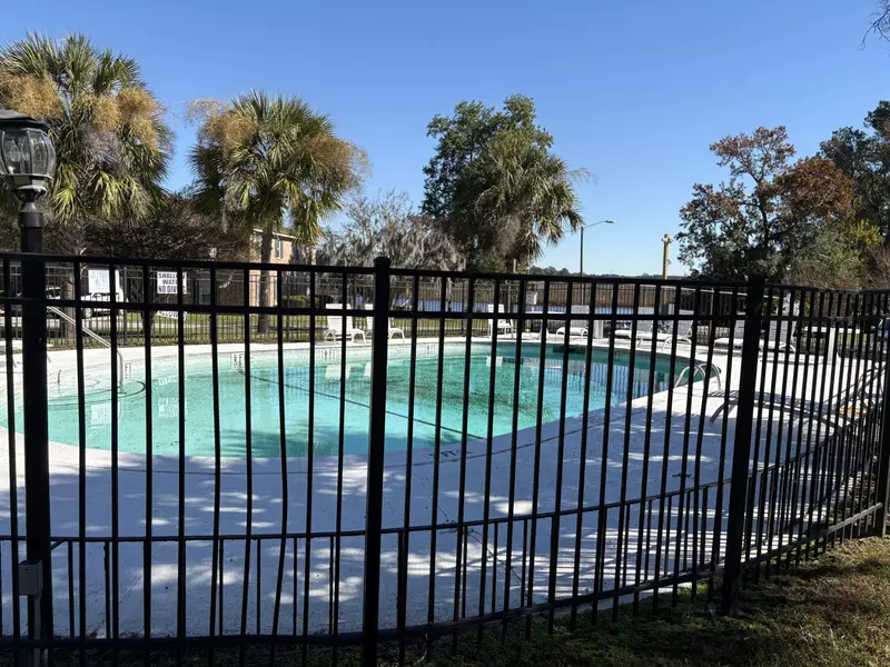 6240 Old Point Rd #B1, Hanahan, SC 29410