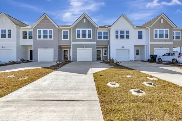 790 Ridgley Dr, Summerville, SC 29486