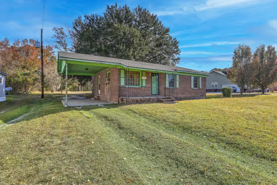 2148 State Rd, Summerville, SC 29486