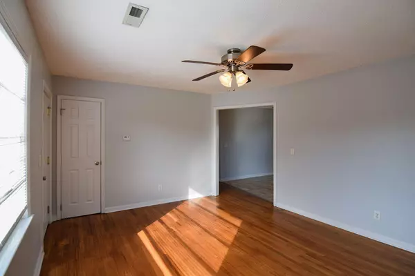 North Charleston, SC 29405,2721 Crestline Dr