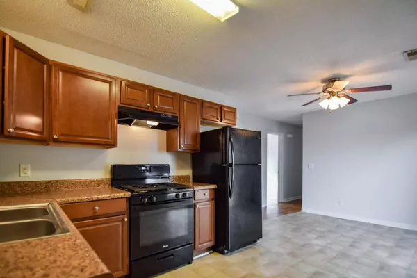 North Charleston, SC 29405,2721 Crestline Dr