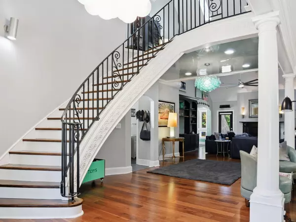 Charleston, SC 29492,121 Berkshire Dr