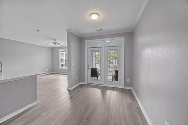 Charleston, SC 29492,130 River Landing Dr #9203