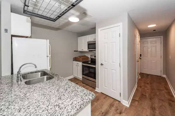 Charleston, SC 29412,1530 Fort Johnson Rd #3j