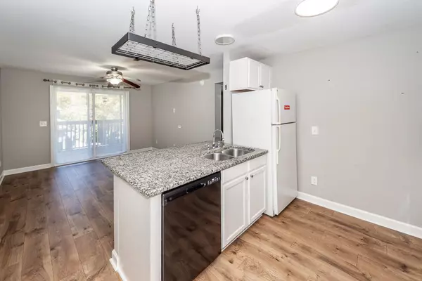 Charleston, SC 29412,1530 Fort Johnson Rd #3j