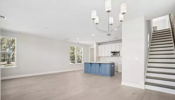 Charleston, SC 29414,177 Claret Cup Way