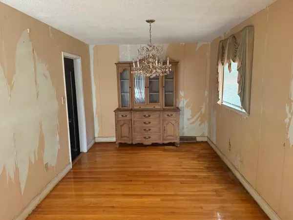 North Charleston, SC 29420,7726 Picardy Pl