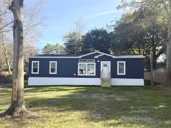 518 Knott Dr, Eutawville, SC 29048