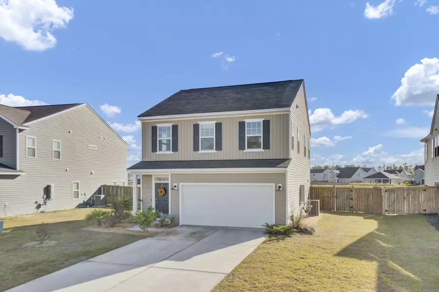411 Carrara Dr, Summerville, SC 29486