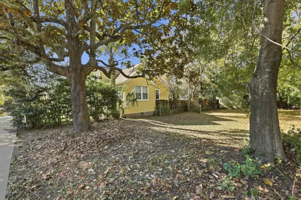 Charleston, SC 29403,891 Ashley Ave