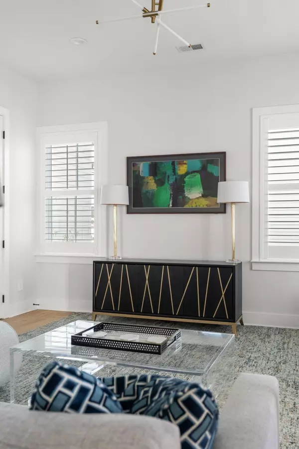 Charleston, SC 29403,52 Aiken Street #B