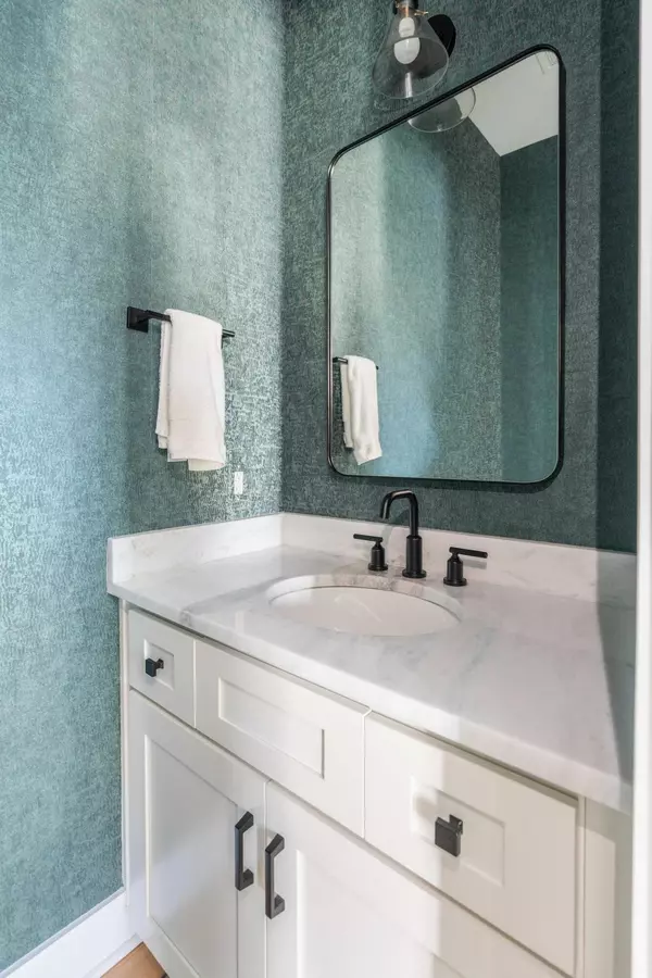 Charleston, SC 29403,52 Aiken Street #B