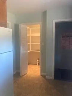 Charleston, SC 29407,9 Penn Ave