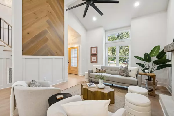 Mount Pleasant, SC 29464,2059 Middleburg Ln