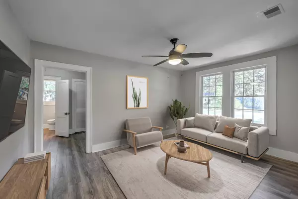 North Charleston, SC 29420,7629 Pinehurst St